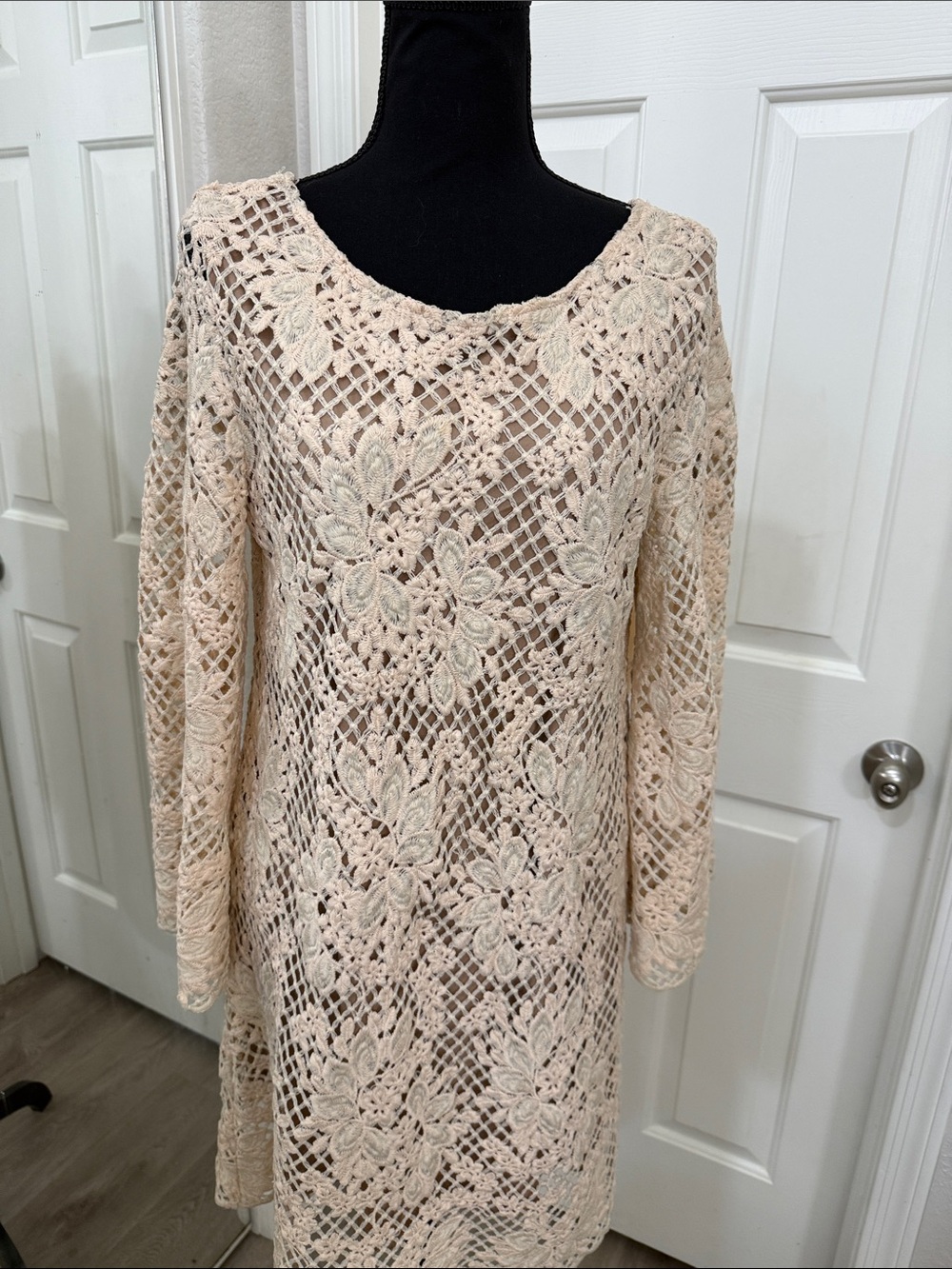 Skies Are Blue Crochet Lace Long Sleeve Dress - Cream